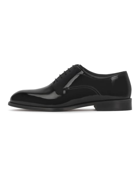 Men's patent leather shoes
