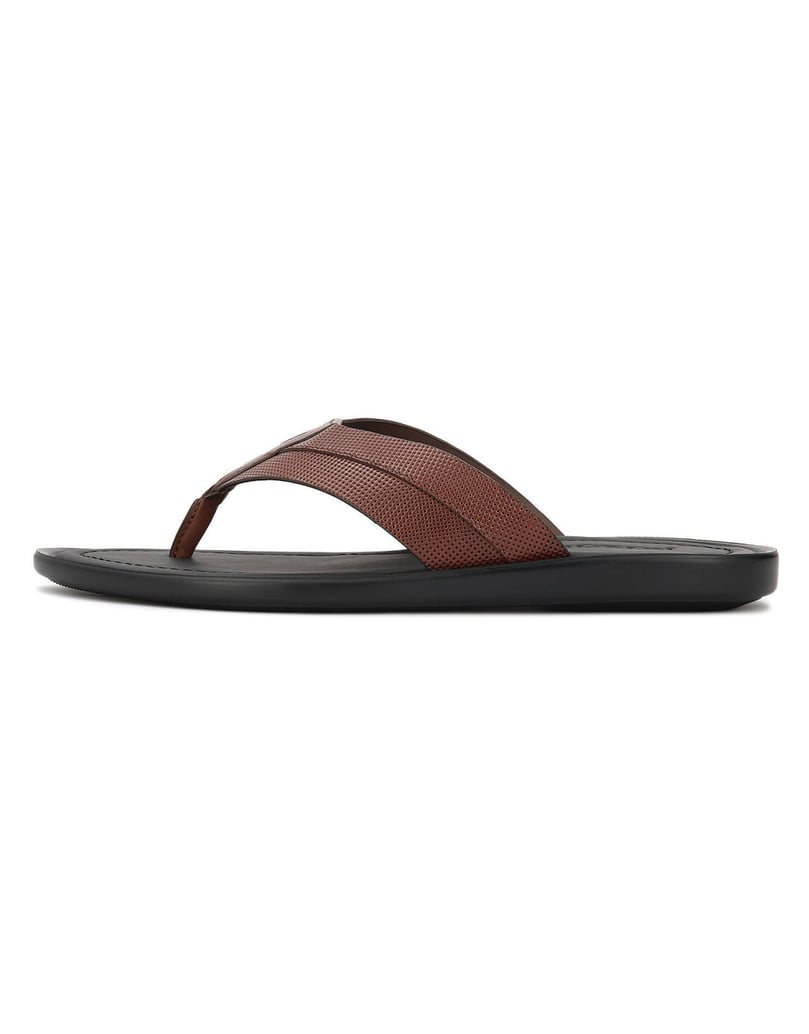 Kazar-Braune-Herren-Flip-Flops-aus-Leder-mit-perforiertem-Schaft-braun