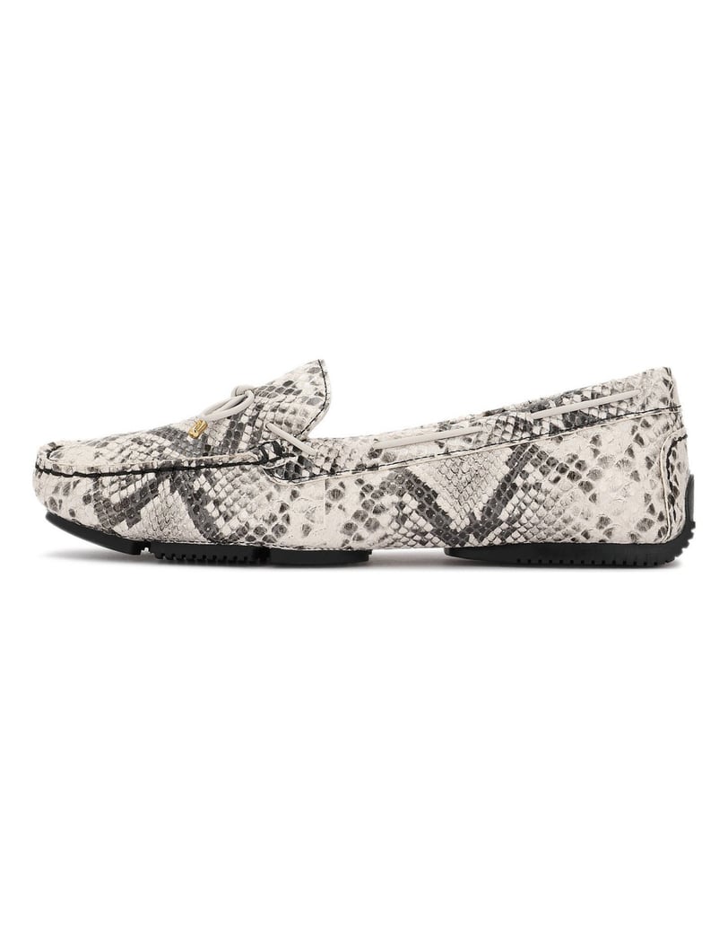 Kazar-Snakeskin-patterned-moccasins-bílá