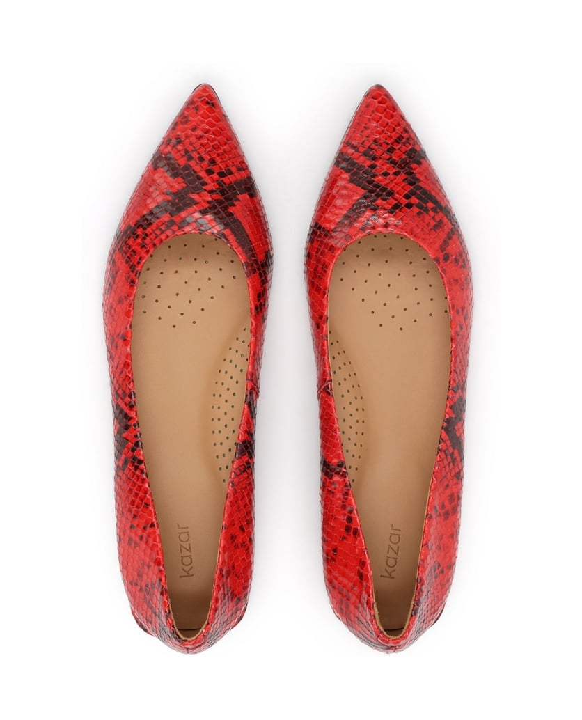 Kazar-Red-embossed-leather-pumps-with-animal-motif-červená