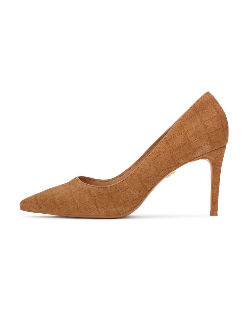Kazar-Brown-pumps-with-an-exotic-pattern-ťavia