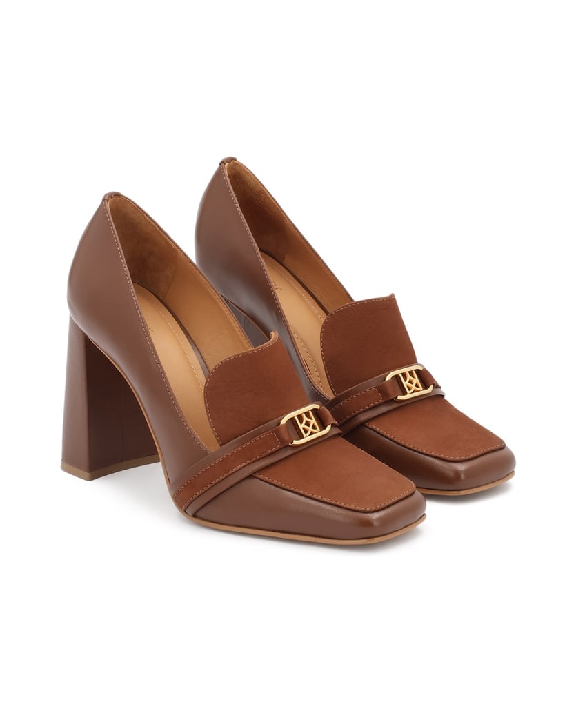 Kazar-Brown-pumps-on-a-Genuine-leather-block-with-a-nubuck-insert-and-a-monogram.-hnědá