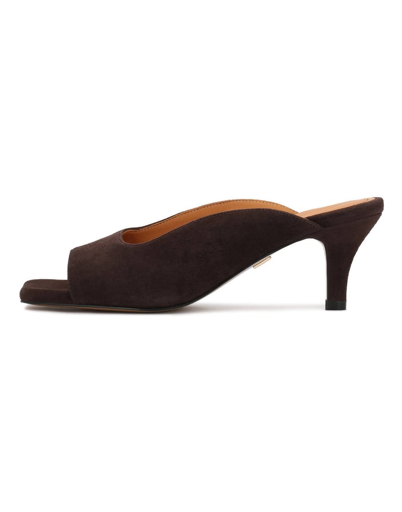 Kazar-Suede-mules-with-a-fashionable-cut-tmavá-hnedá
