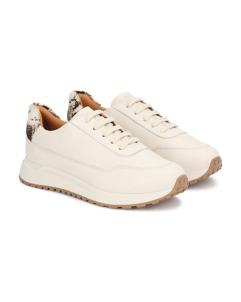 Kazar-Sneakers-aus-Leder-mit-dekorativer-Fersenkappe-weiss