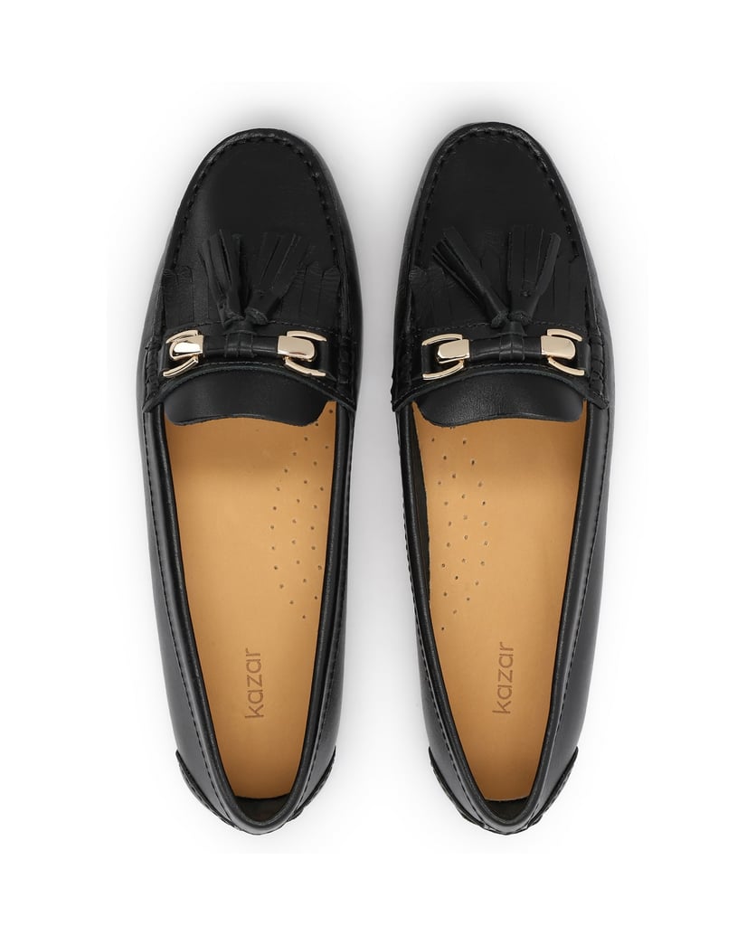 Kazar-Black-moccasins-in-natural-leather-with-clasps-čierna