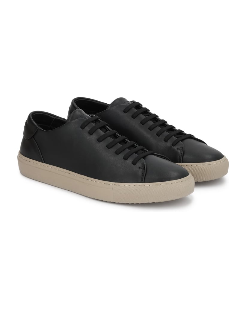Kazar-Black-sneakers-with-contrasting-sole-čierna
