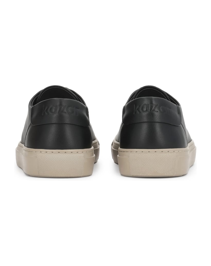 Kazar-Black-sneakers-with-contrasting-sole-čierna