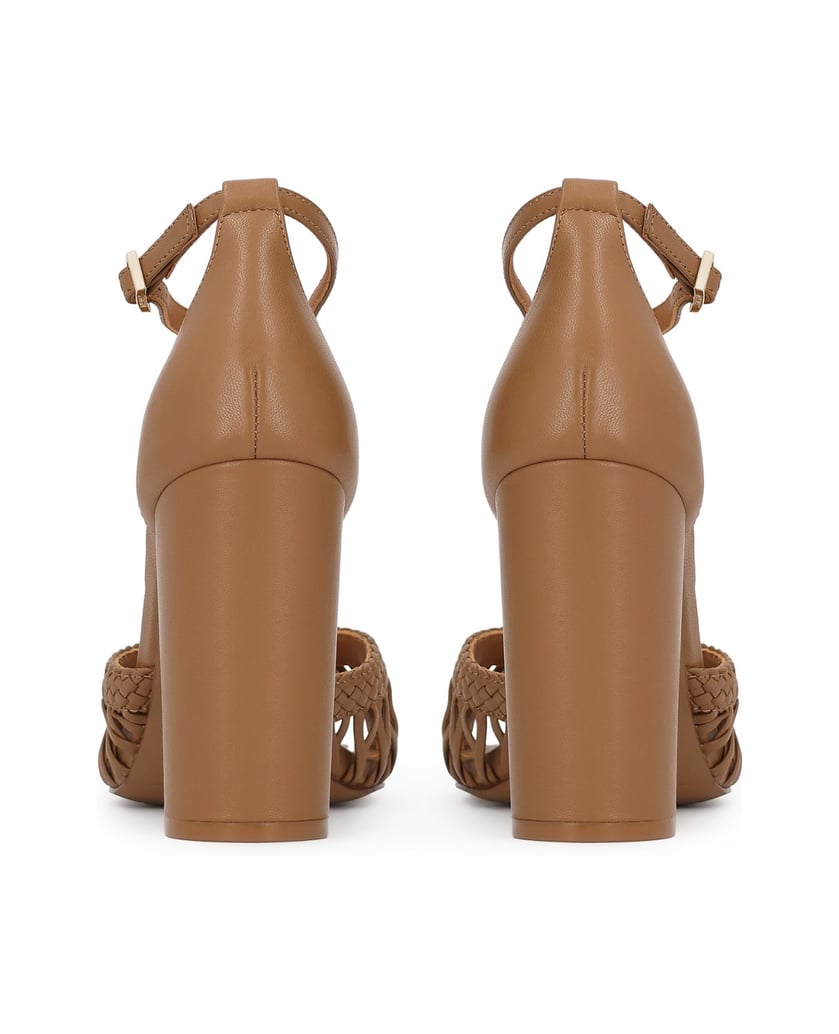 Kazar-Light-brown-sandals-with-a-wide-heel-ťavia