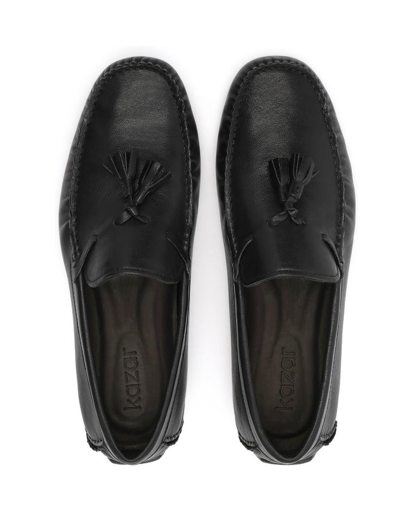 Kazar-Black-leather-men's-moccasins-with-tassels-čierna