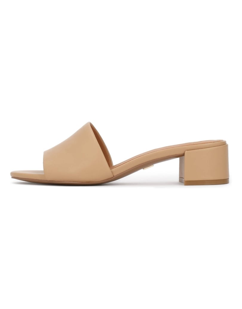 Kazar-Beige-leather-mules-with-a-wide-heel-béžová