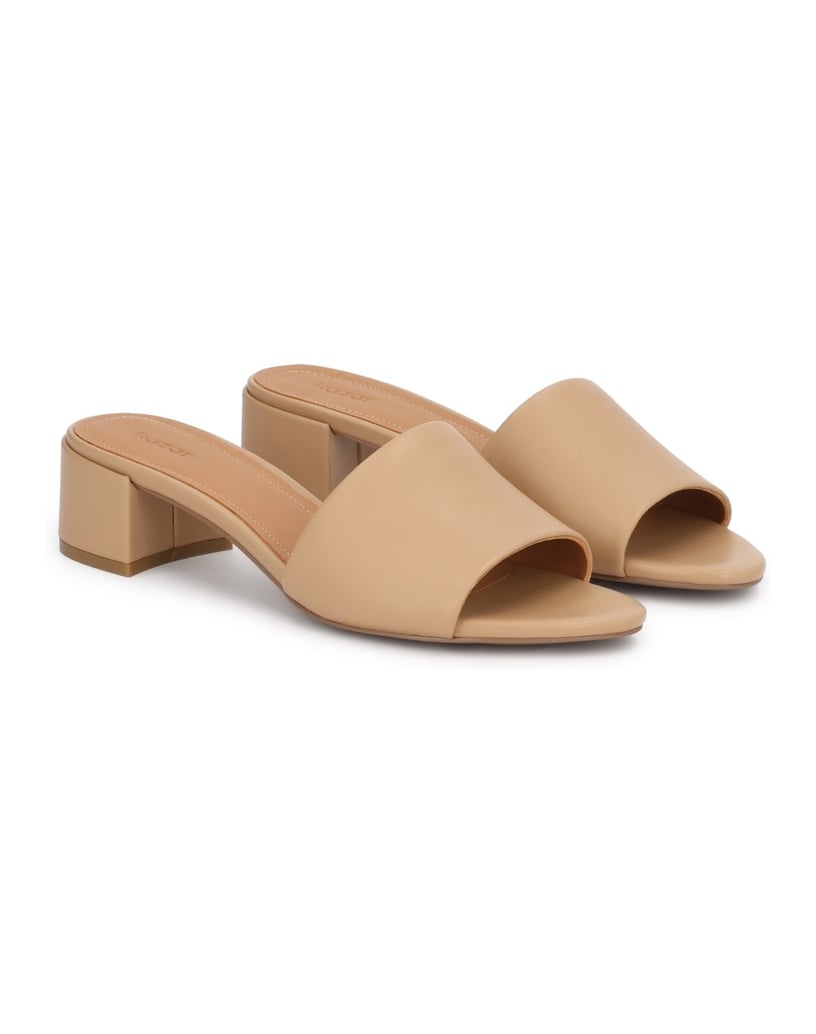 Kazar-Beige-leather-mules-with-a-wide-heel-béžová