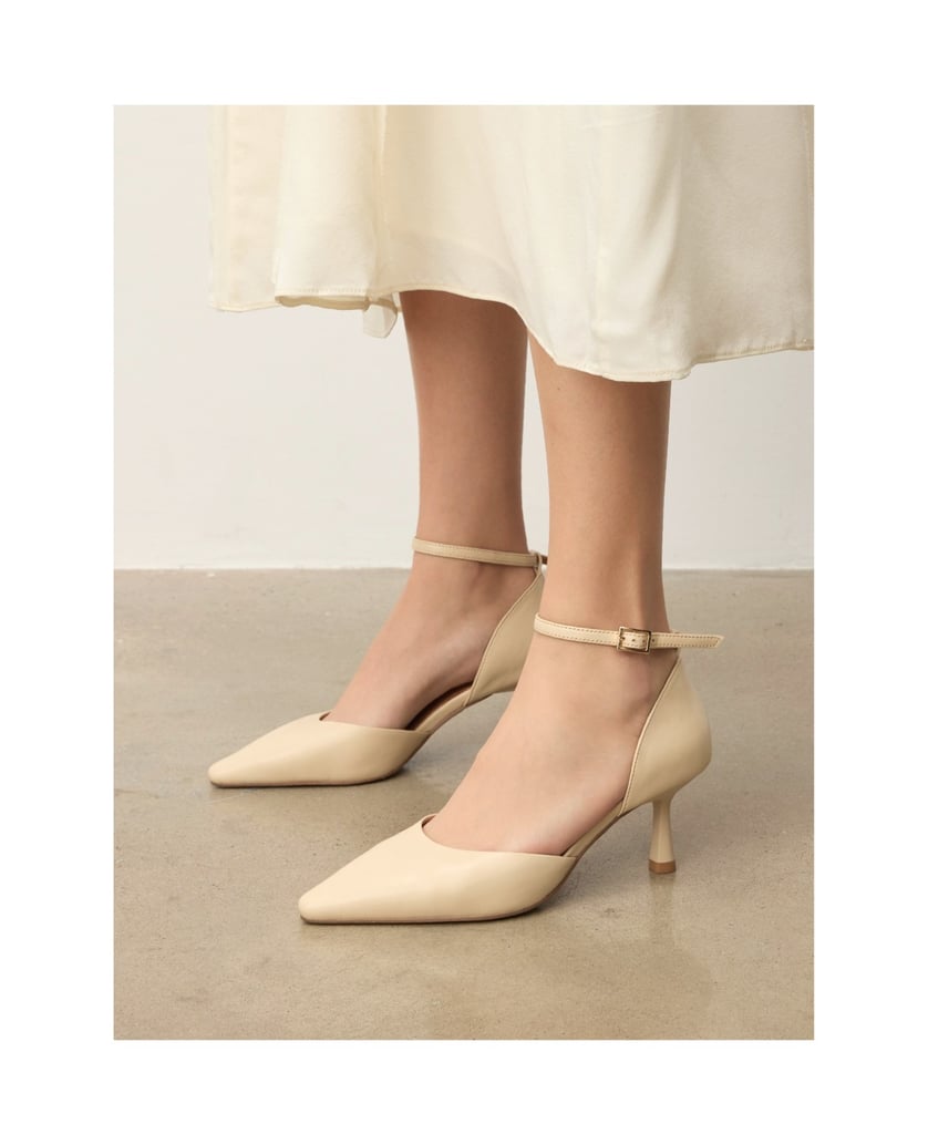 Kazar-Full-heel-pumps-with-a-strap-around-the-ankle-biela