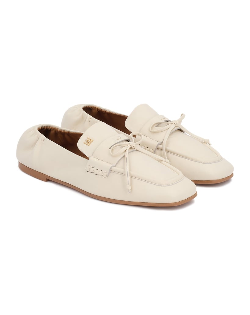 Kazar-Halbschuhe-aus-Leder-in-gebrochenem-Weiß-mit-einer-Schleife-weiss