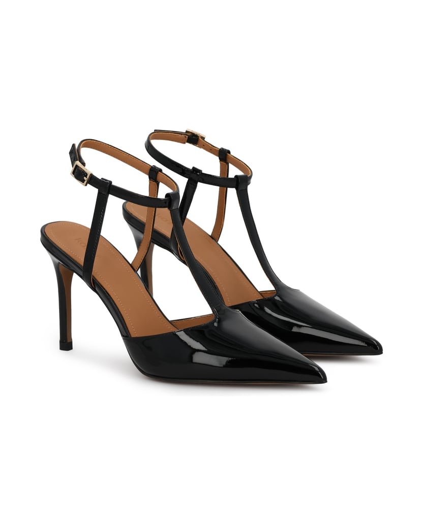 Kazar-Lacquered-black-pumps-with-strap-around-the-ankle-černá