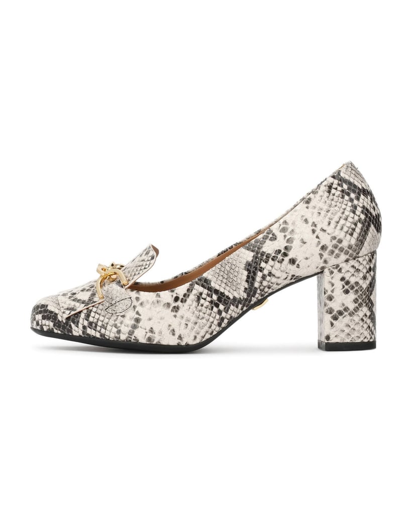 Kazar-Patterned-embossed-leather-pumps-biela