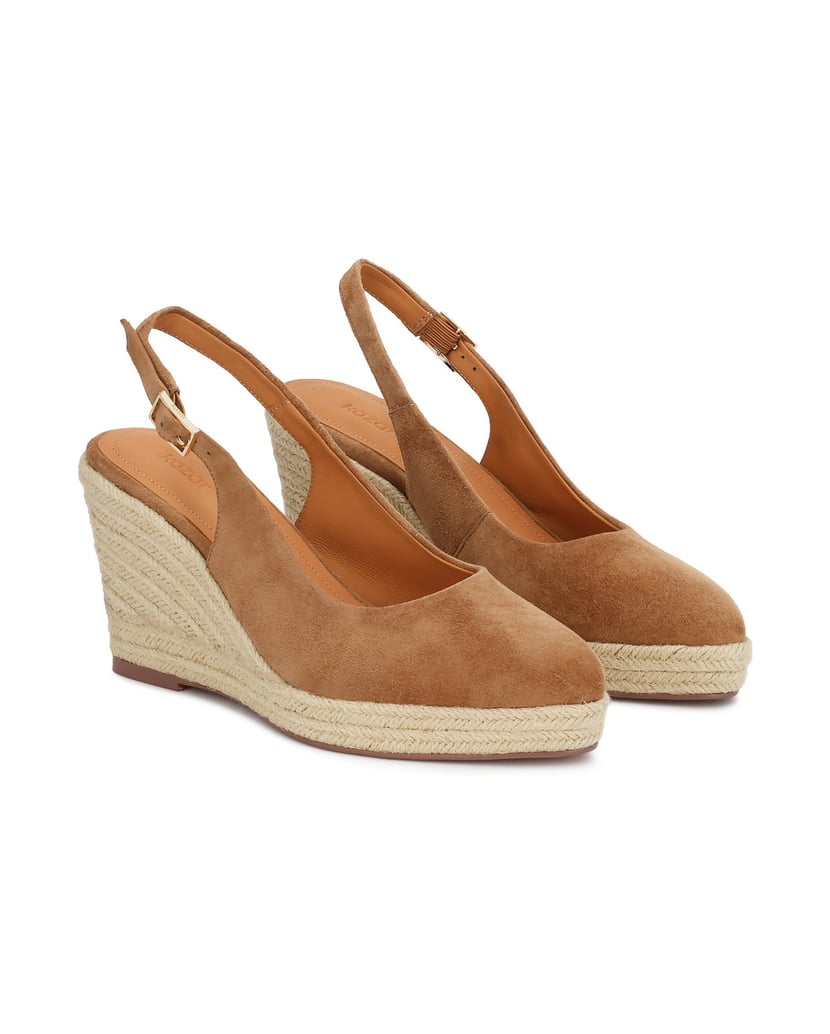 Kazar-Slingback-pumps-with-embellished-anchors-ťavia
