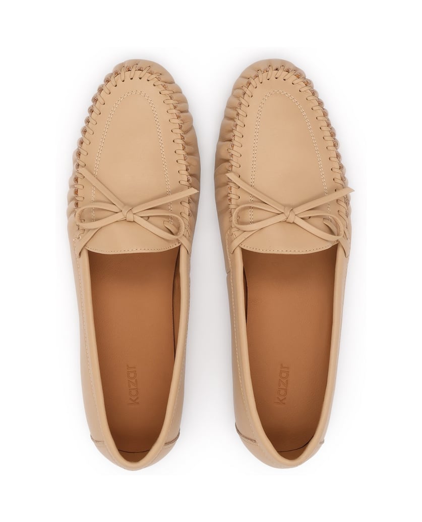 Kazar-Beigefarbene-Mokassins-mit-Ziernähten-beige