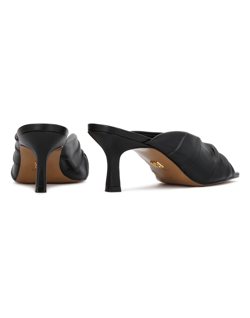 Kazar-Black-leather-mules-with-crinkled-upper-čierna