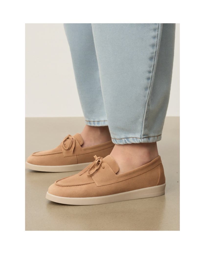Kazar-Suede-slip-on-shoes-with-lacing-velbloudí