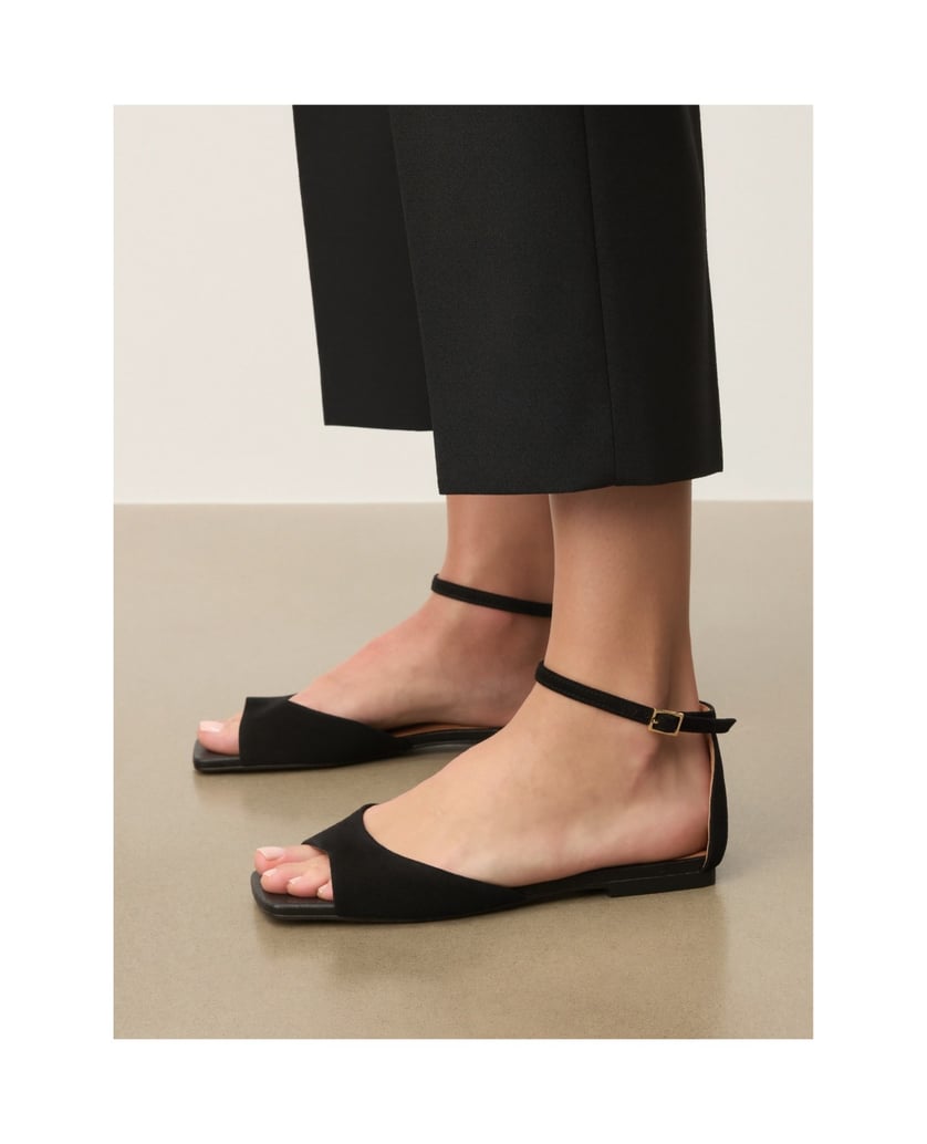 Kazar-Black-suede-sandals-with-strap-around-the-ankle-čierna