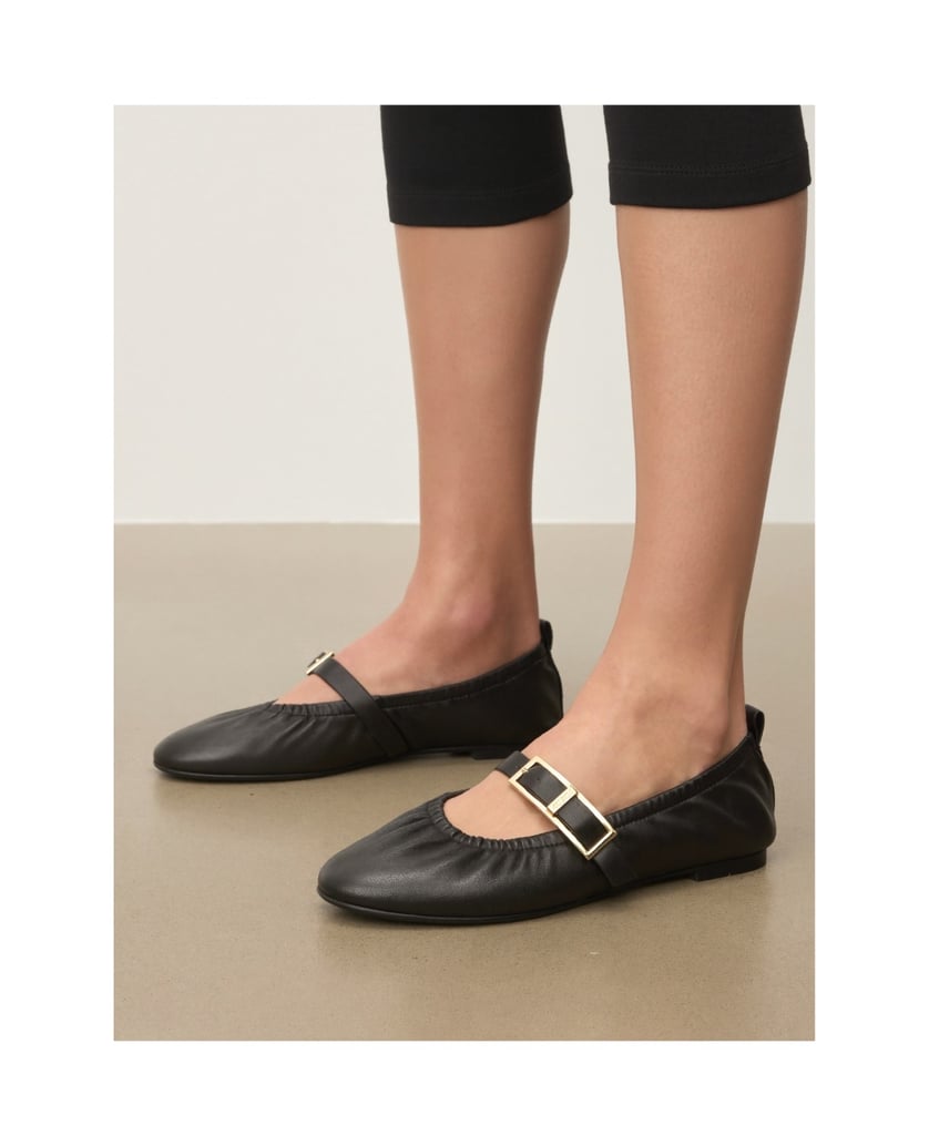 Kazar-Black-ballerinas-with-elastic-around-the-upper-černá