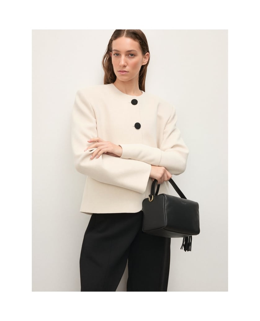 Kazar-Black-leather-handbag-with-keychain-with-a-clutch-čierna