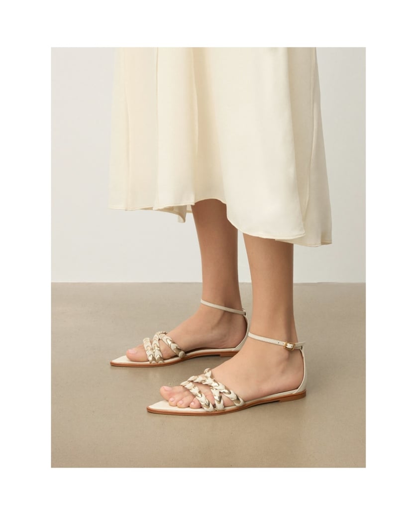 Kazar-White-flat-sandals-with-strap-around-the-ankle-biela