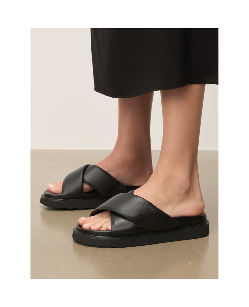 Kazar-Flip-Flops-aus-Leder-mit-weichen-Riemen-schwarz