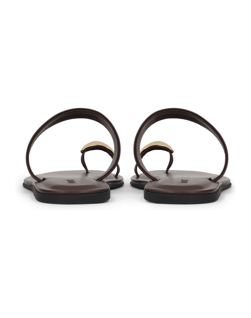 Kazar-Brown-slides-with-metal-embellishment-on-the-strap-tmavá-hnedá