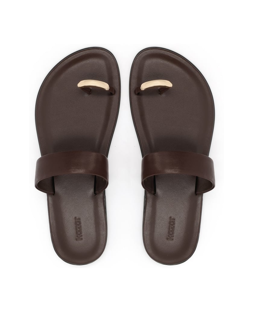 Kazar-Brown-slides-with-metal-embellishment-on-the-strap-tmavá-hnedá