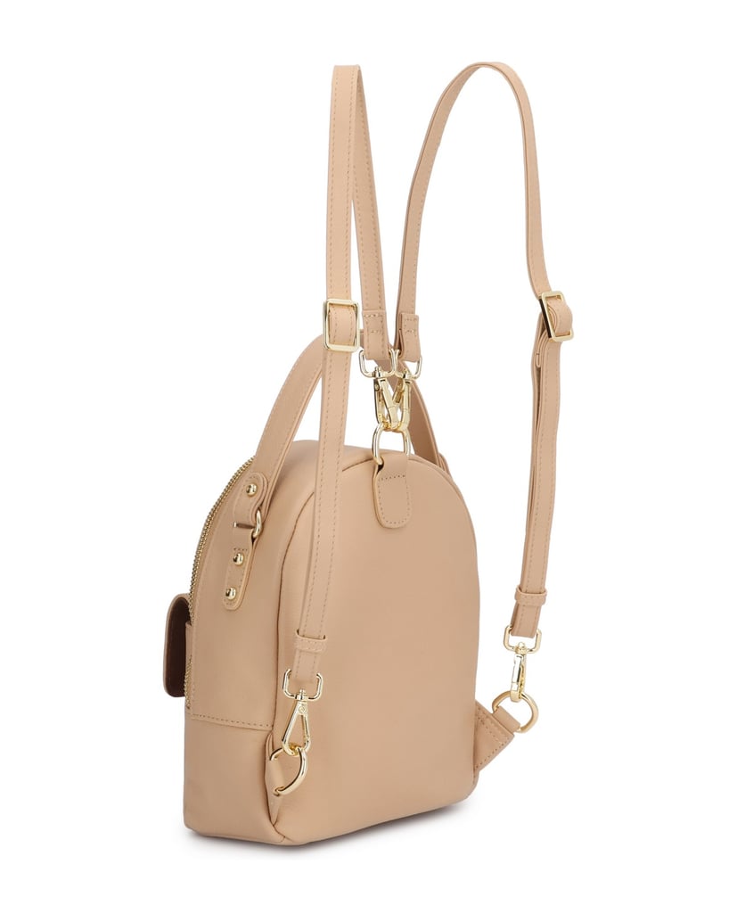 Kazar-Practical-backpack-in-beige-leather-béžová