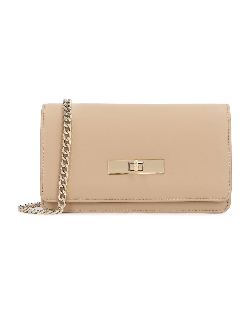 Kazar-Beige-natural-leather-handbag-with-gold-chain-béžová