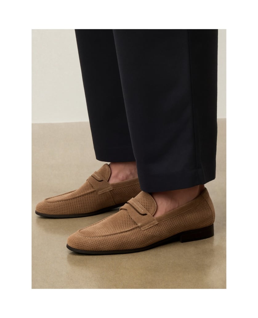 Kazar-Beige-suede-loafers-with-perforated-upper-béžová