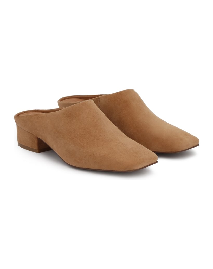 Kazar-Suede-mules-with-built-in-upper-velbloudí