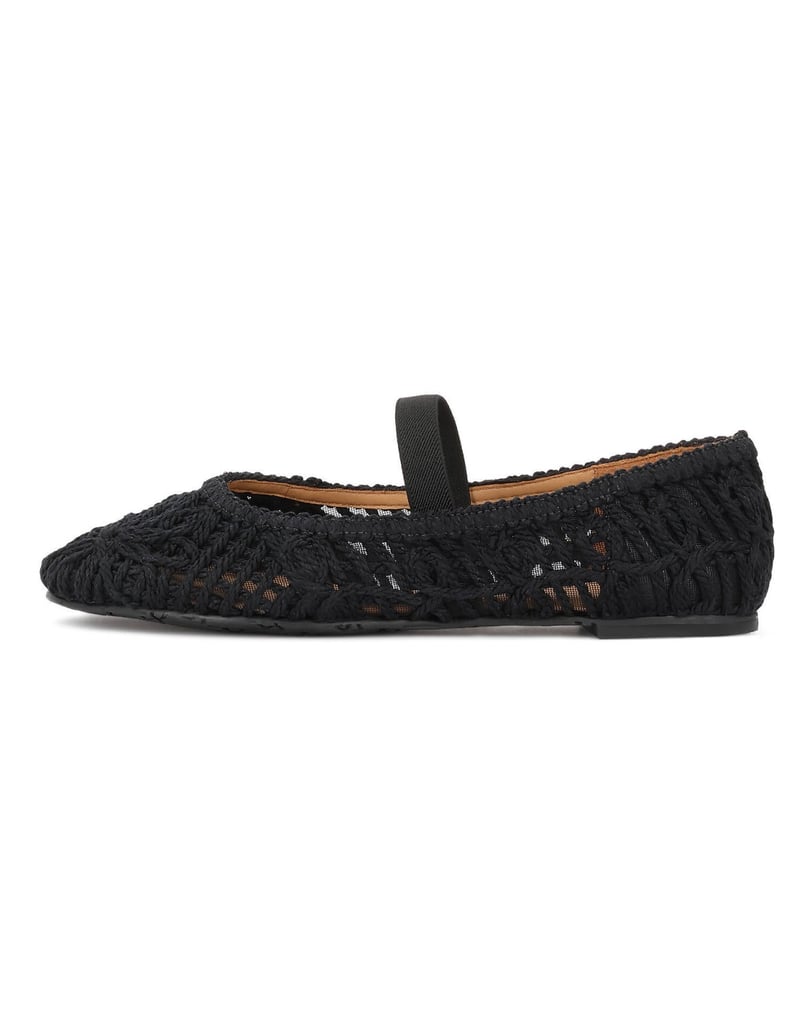 Kazar-Flat-pumps-in-floral-pattern-with-cord-čierna