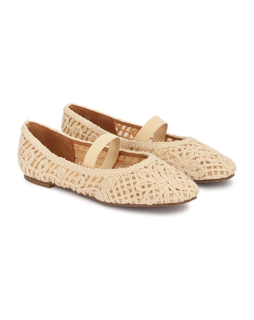 Kazar-Beige-pumps-made-of-woven-fabric-with-an-openwork-pattern-béžová
