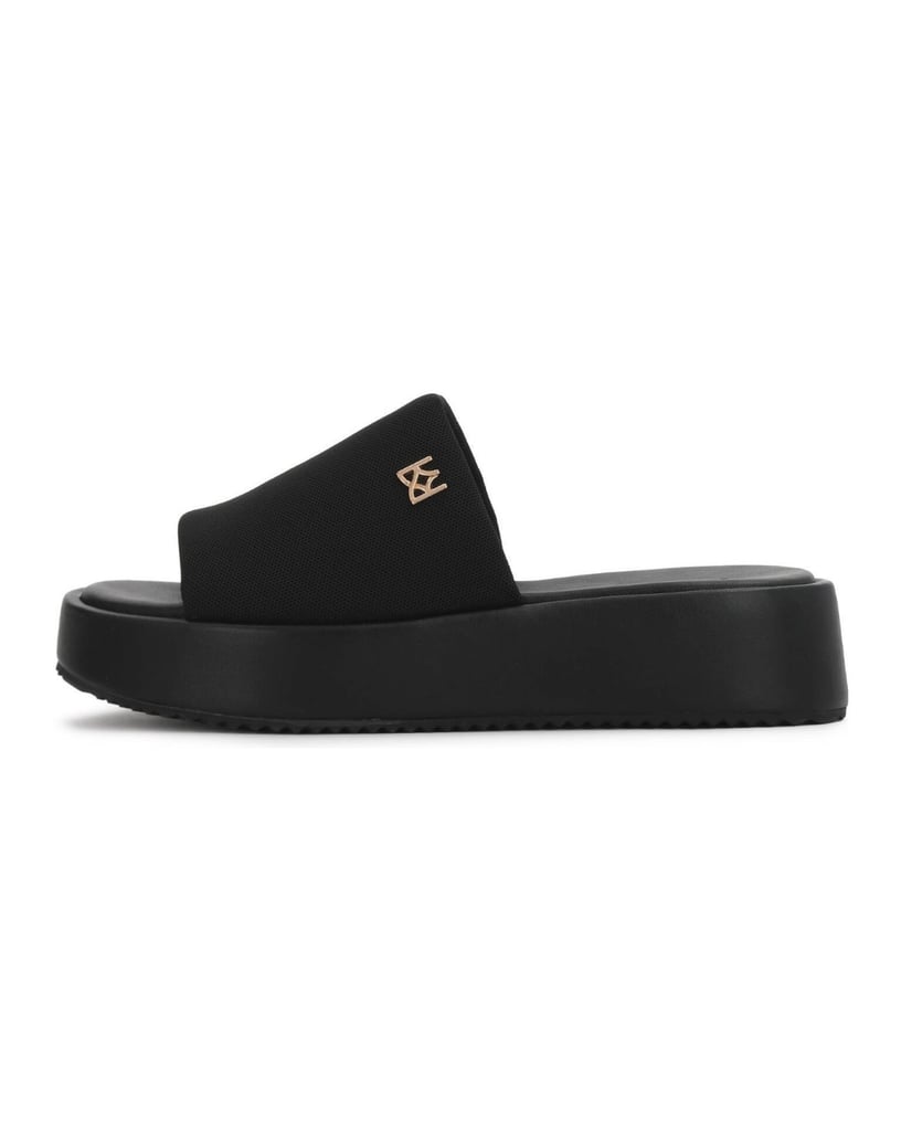 Kazar-Black-fabric-slides-on-a-thick-sole-with-a-gold-monogram-čierna