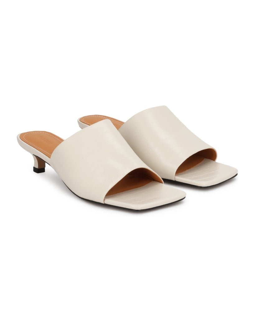Kazar-Embossed-leather-mules-with-kitten-heels-biela