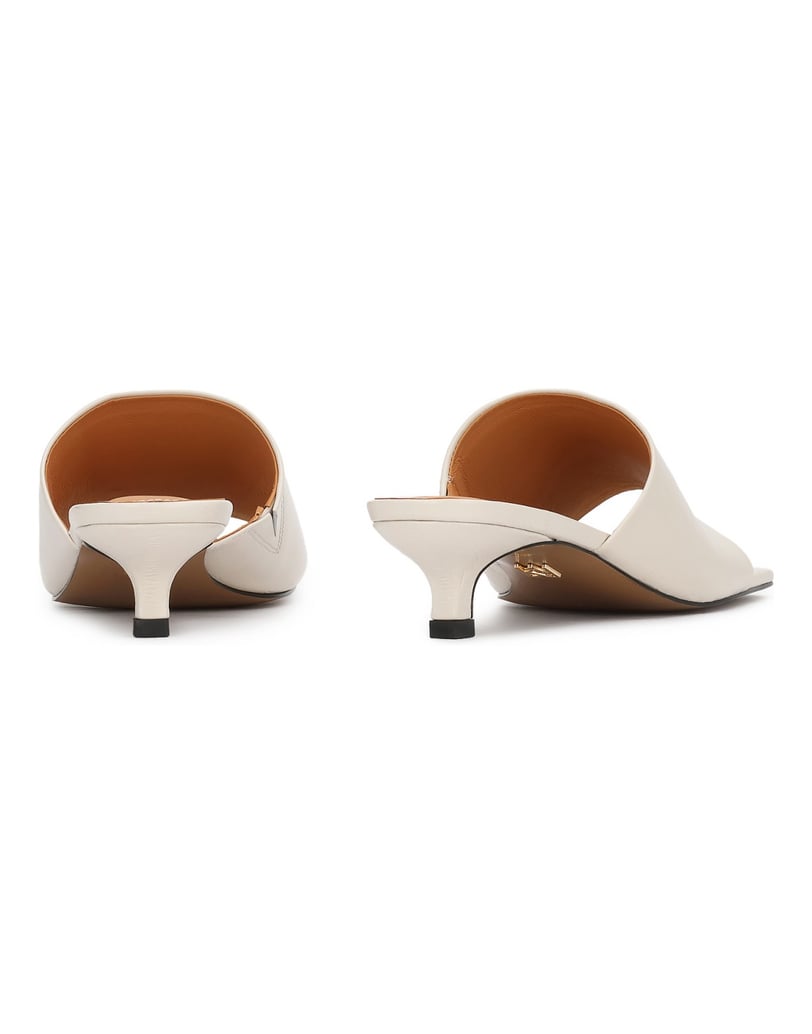 Kazar-Embossed-leather-mules-with-kitten-heels-biela