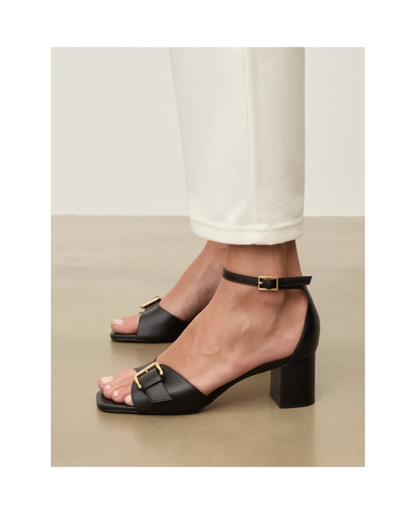 Kazar-Black-leather-sandals-with-decorative-buckle-černá