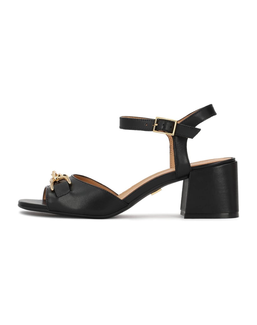 Kazar-Black-leather-sandals-with-jewelry-embellishment-čierna