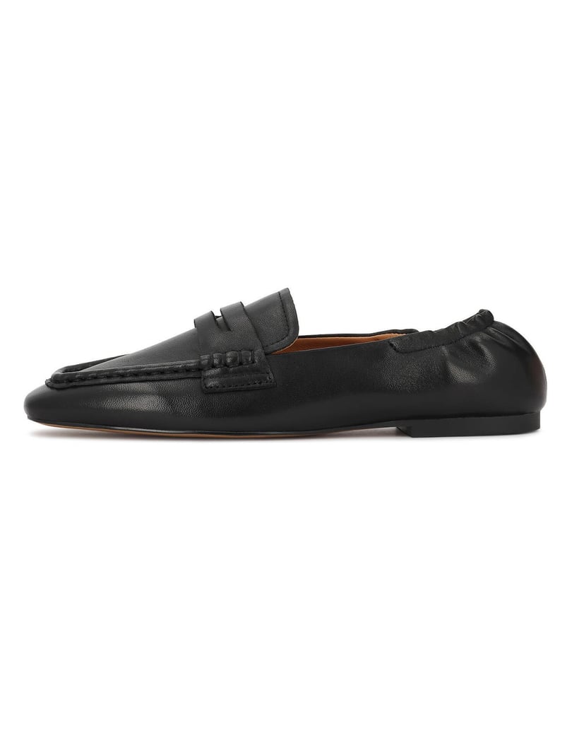 Kazar-Leather-shoes-with-elastic-insert-at-the-heel-čierna