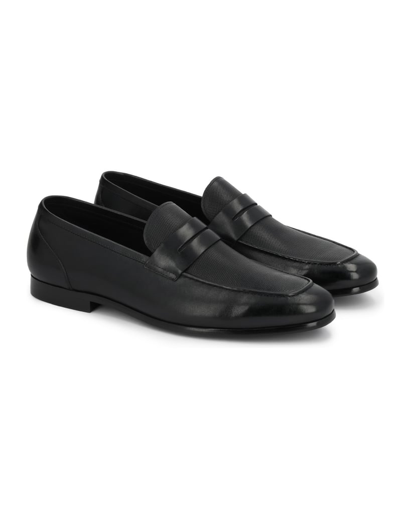 Kazar-Black-leather-men's-loafers-with-perforated-instep-černá