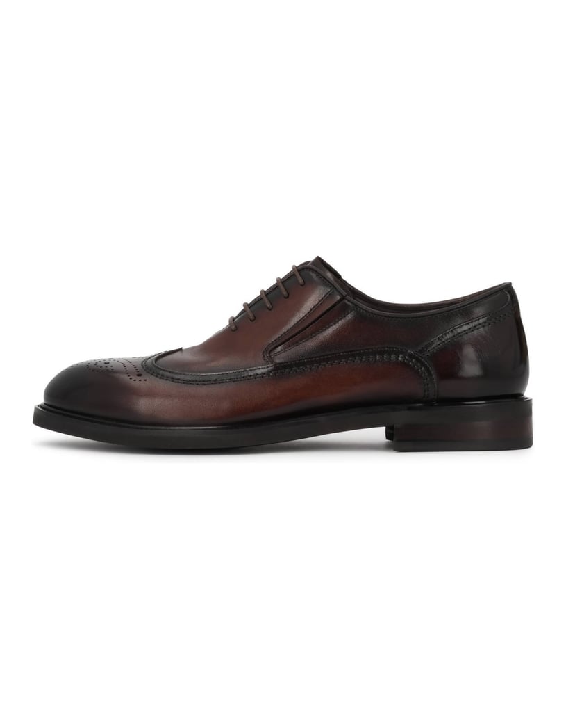 Kazar-Brown-shoes-with-brogue-decoration-hnedá