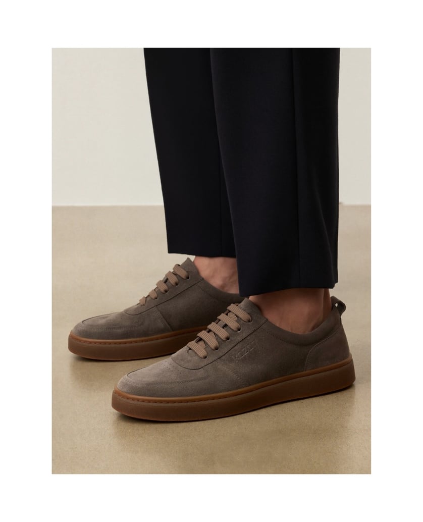 Kazar-Suede-sneakers-on-a-straight-sole-hnědá