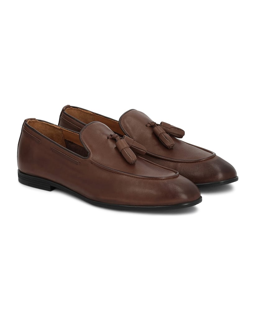 Kazar-Brown-leather-loafers-with-hooks-and-nautical-ties-hnědá