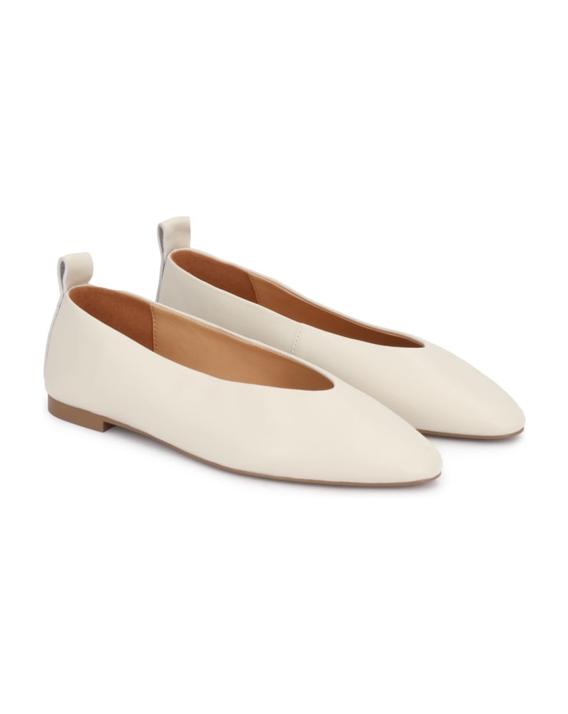 Kazar-Leather-ballerinas-with-extended-noses-biela