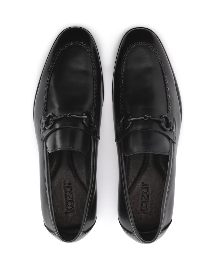 Kazar-Black-leather-men's-loafers-with-metal-embellishment-čierna