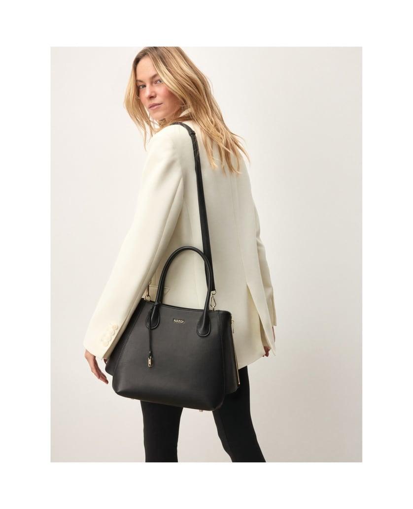 Kazar-Tasche-aus-schwarzem-Leder-in-Schwarz-mit-verbreiterten-Seiten-schwarz