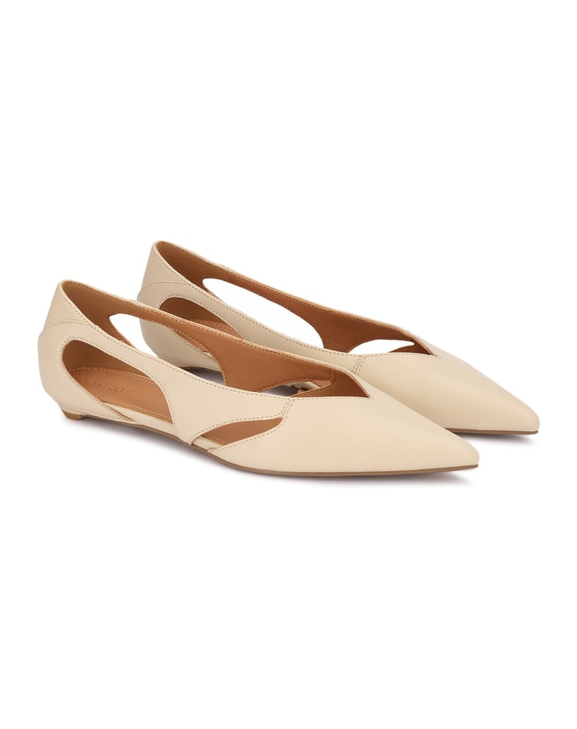 Kazar-Elegant-leather-pumps-with-artistically-cut-out-upper-biela